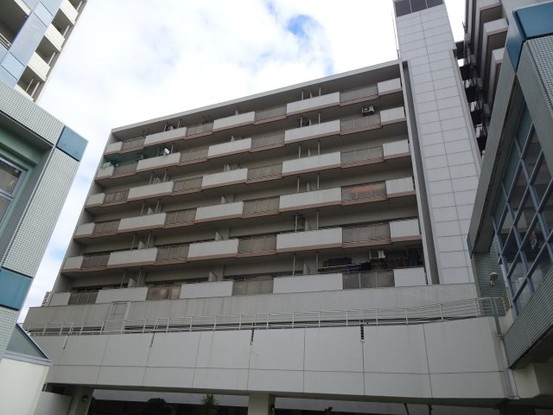 apartment 兵庫県川西市栄町
地図を見る