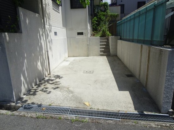 detached 兵庫県川西市大和西１丁目
地図を見る
