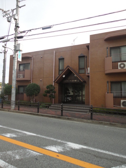 apartment 兵庫県川西市花屋敷１丁目
地図を見る