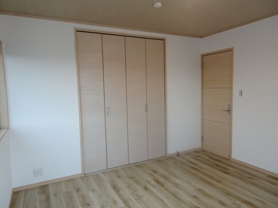 detached 兵庫県川西市けやき坂４丁目
地図を見る