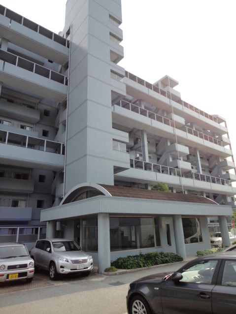 apartment 兵庫県川西市緑台７丁目
地図を見る