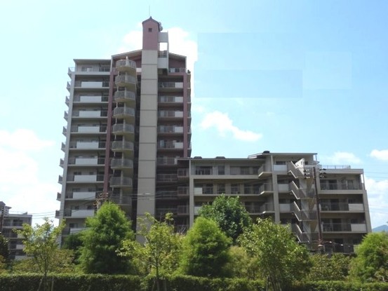 apartment 兵庫県川西市丸山台１丁目
地図を見る