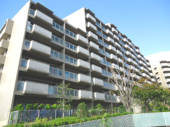 apartment 兵庫県川辺郡猪名川町松尾台２丁目
地図を見る
