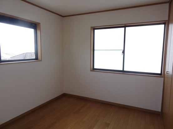 detached 兵庫県川西市丸山台３丁目
地図を見る