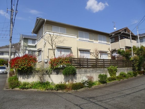 detached 兵庫県川西市丸山台３丁目
地図を見る