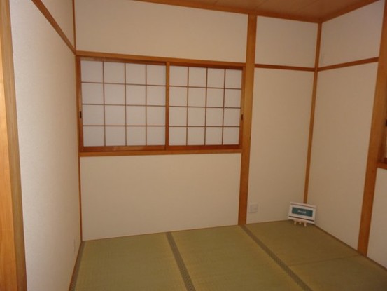detached 兵庫県川西市清和台東２丁目
地図を見る