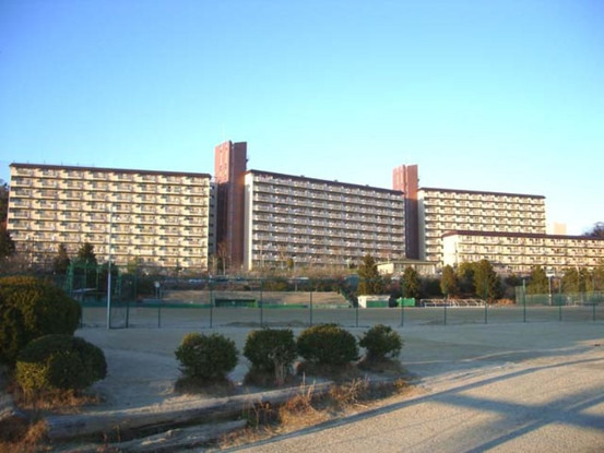 apartment 兵庫県川西市向陽台１丁目
地図を見る