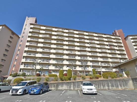 apartment 兵庫県川西市向陽台１丁目
地図を見る