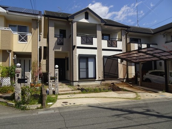 townhouse 兵庫県川西市清和台東２丁目
地図を見る