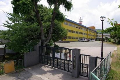townhouse 兵庫県川西市滝山町
地図を見る