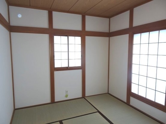 detached 兵庫県川西市鴬台２丁目
地図を見る