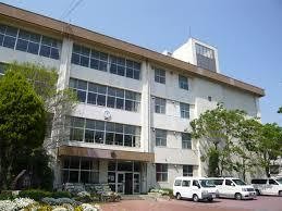 apartment 兵庫県伊丹市森本１丁目
地図を見る