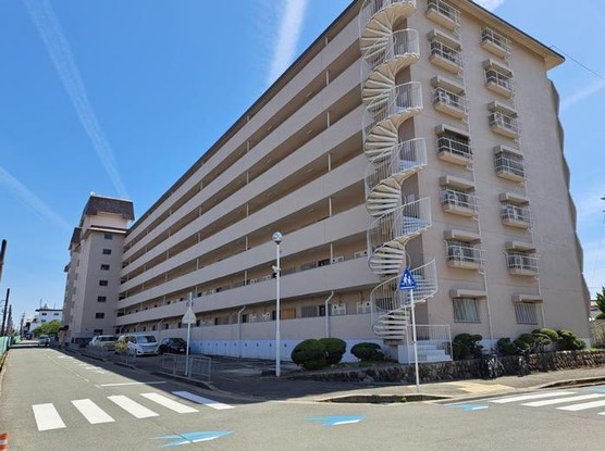 apartment 大阪府箕面市半町３丁目
地図を見る