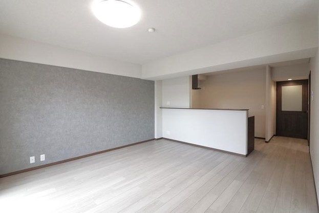 apartment 大阪府豊中市西泉丘２丁目
地図を見る
