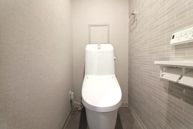 apartment 大阪府豊中市西泉丘２丁目
地図を見る