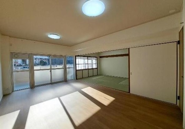 apartment 大阪府豊中市北緑丘２丁目
地図を見る
