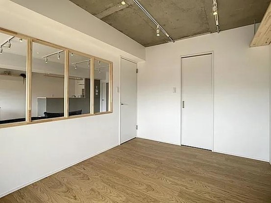 apartment 大阪府箕面市船場西２丁目
地図を見る