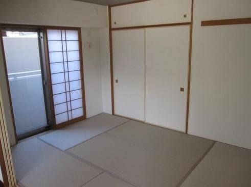 apartment 大阪府箕面市桜４丁目
地図を見る