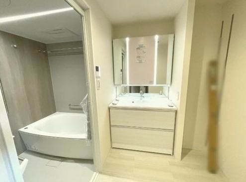 apartment 大阪府豊中市新千里東町２丁目
地図を見る