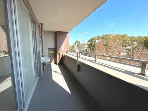 apartment 大阪府豊中市新千里東町２丁目
地図を見る