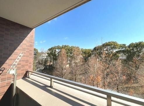 apartment 大阪府豊中市新千里東町２丁目
地図を見る