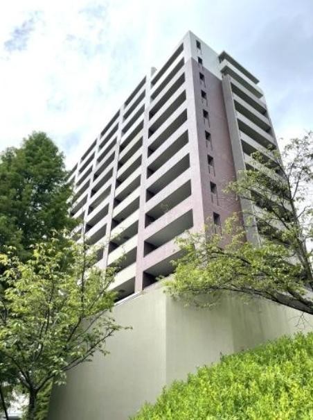 apartment 大阪府豊中市新千里東町２丁目
地図を見る