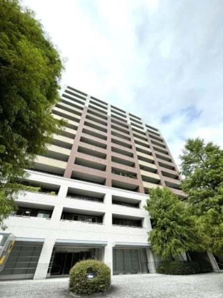 apartment 大阪府豊中市新千里東町２丁目
地図を見る
