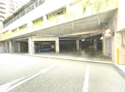 apartment 大阪府豊中市新千里東町２丁目
地図を見る