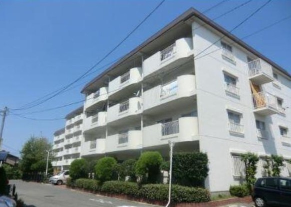 apartment 大阪府箕面市桜井２丁目
地図を見る