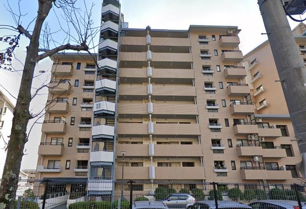 apartment 大阪府箕面市如意谷４丁目
地図を見る