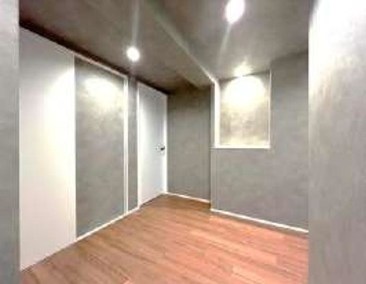 apartment 大阪府吹田市藤白台１丁目
地図を見る