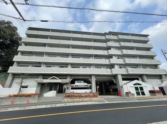 apartment 大阪府吹田市山田東３丁目
地図を見る