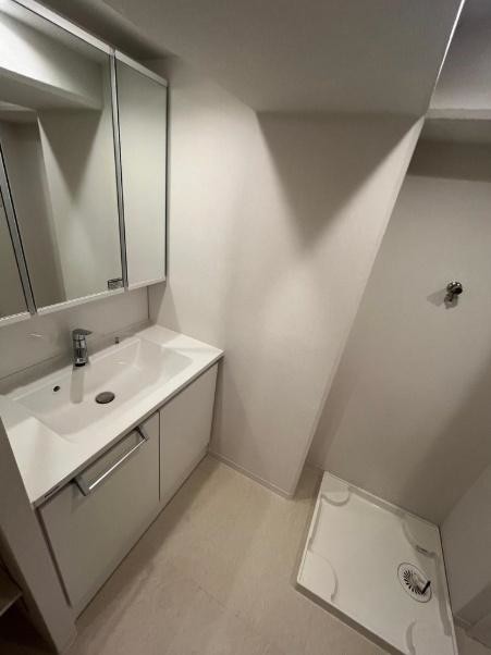 apartment 大阪府吹田市江坂町１丁目
地図を見る