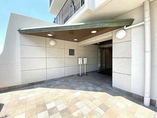 apartment 大阪府豊中市東寺内町
地図を見る