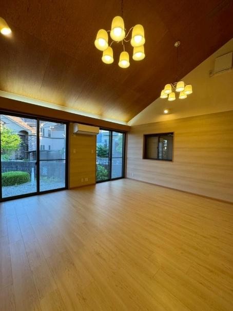detached 大阪府箕面市小野原西３丁目
地図を見る