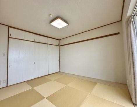 apartment 大阪府箕面市如意谷４丁目
地図を見る