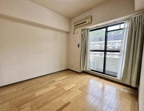 apartment 大阪府箕面市如意谷４丁目
地図を見る