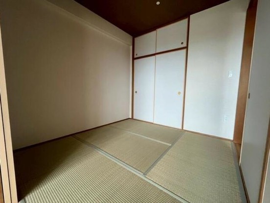 apartment 大阪府箕面市彩都粟生南４丁目
地図を見る