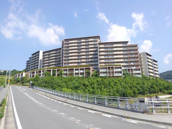 apartment 大阪府箕面市彩都粟生南４丁目
地図を見る