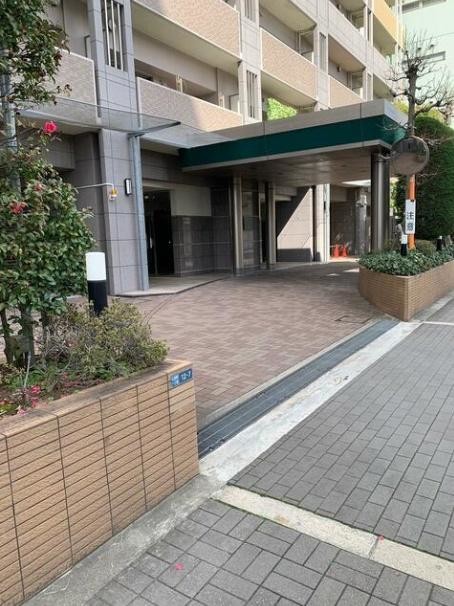 apartment 大阪府吹田市江坂町１丁目
地図を見る