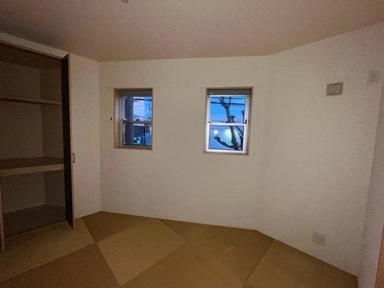 detached 大阪府箕面市外院３丁目
地図を見る