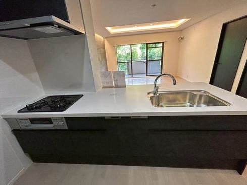 apartment 大阪府豊中市東泉丘４丁目
地図を見る