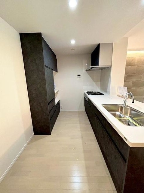 apartment 大阪府豊中市東泉丘４丁目
地図を見る