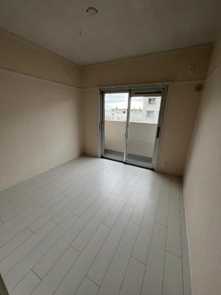 apartment 大阪府箕面市如意谷３丁目
地図を見る