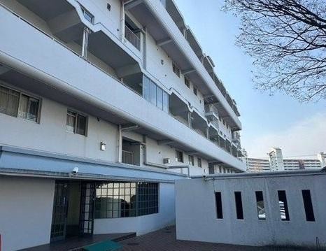 apartment 大阪府箕面市船場西２丁目
地図を見る