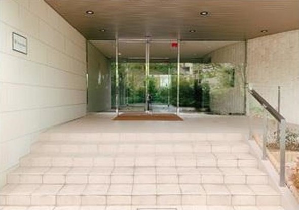 apartment 大阪府箕面市西小路３丁目
地図を見る