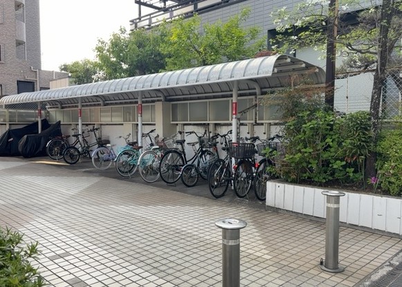apartment 神奈川県相模原市中央区鹿沼台１丁目
地図を見る