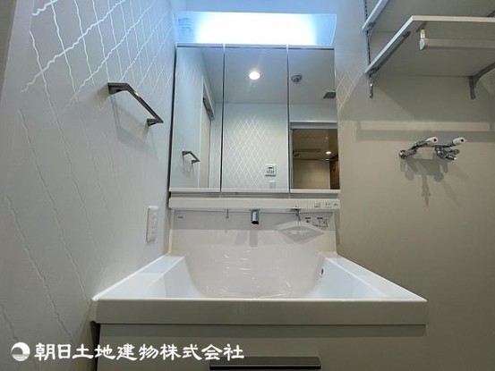 apartment 神奈川県横浜市旭区二俣川１丁目4-21 二俣川第二ビル2F