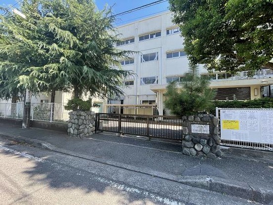 townhouse 神奈川県横浜市旭区二俣川１丁目4-21 二俣川第二ビル2F