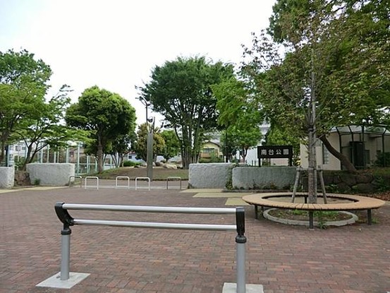 townhouse 神奈川県横浜市旭区二俣川１丁目4-21 二俣川第二ビル2F